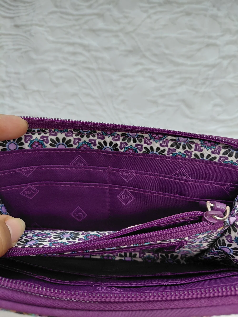 Vera Bradley Purple/Black And Lilac Wallet with Purple Teal Medallions - Picture 5 of 12